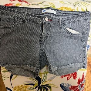 Levi’s sz 30 Jean shorts
